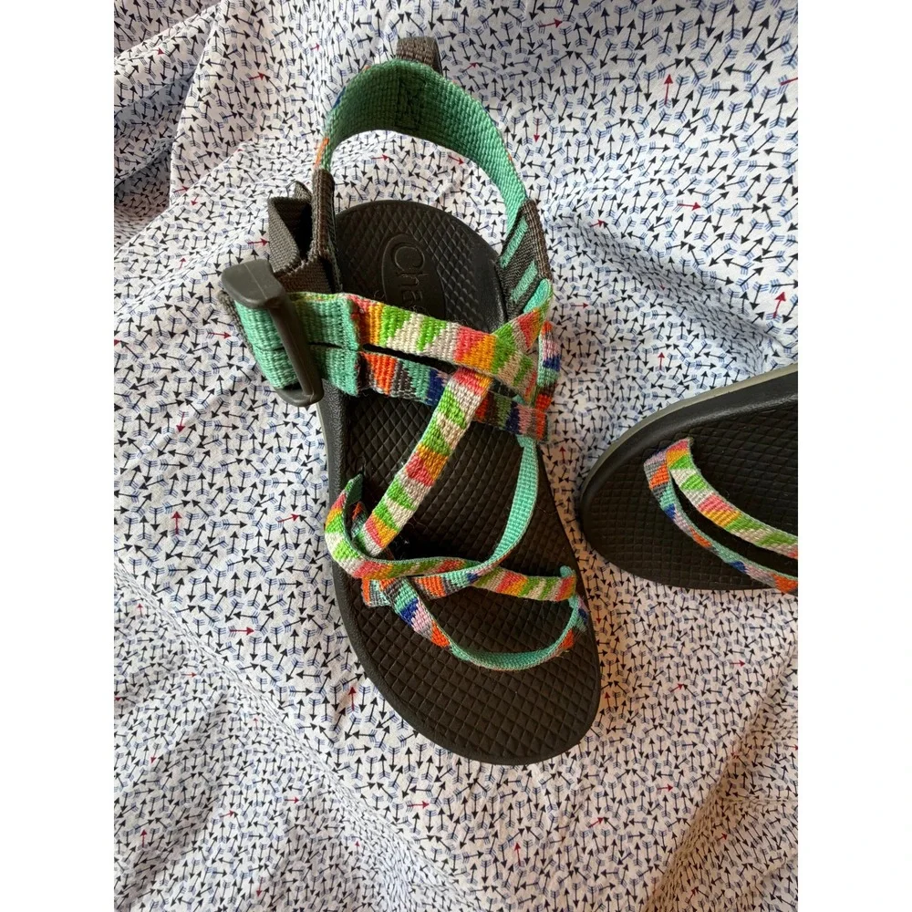 Chaco Kids Z1 Ecotread Sport Sandals Multi-Color Geometric Straps Size 1